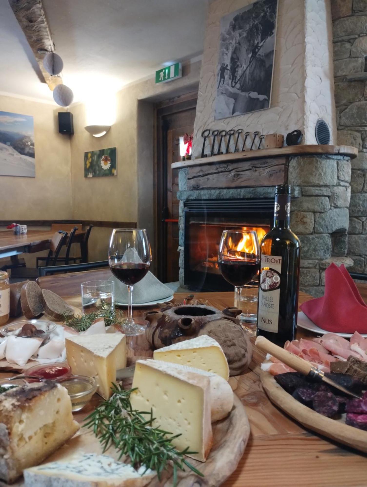 Bed and Breakfast Alpe Rebelle Bionaz Zewnętrze zdjęcie