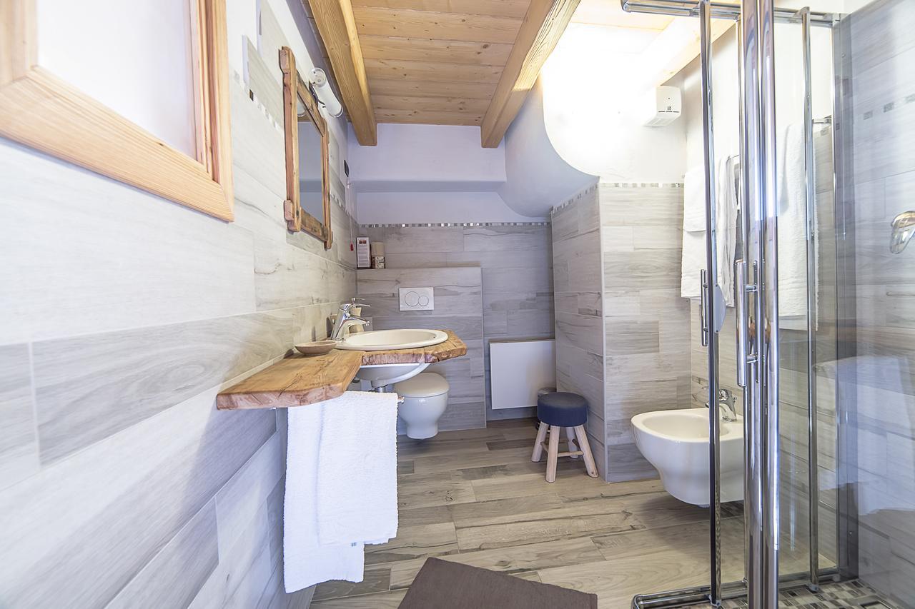 Bed and Breakfast Alpe Rebelle Bionaz Zewnętrze zdjęcie